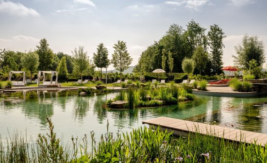 Seezeitlodge Hotel Spa Naturbadeteich  Guenter Standl
