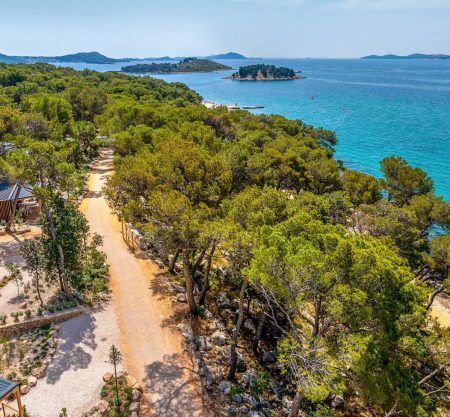 Pine Beach Pakostane Adriatic Eco Resort