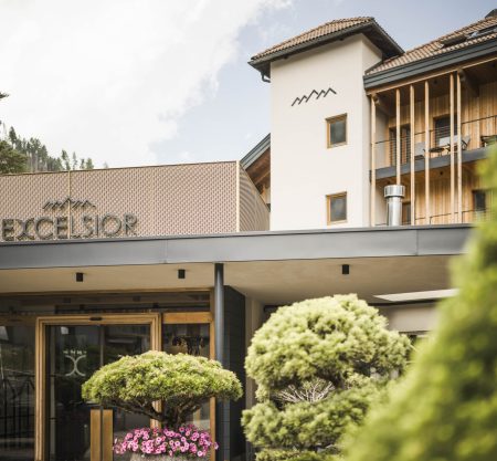 Excelsior Dolomites Life Resort